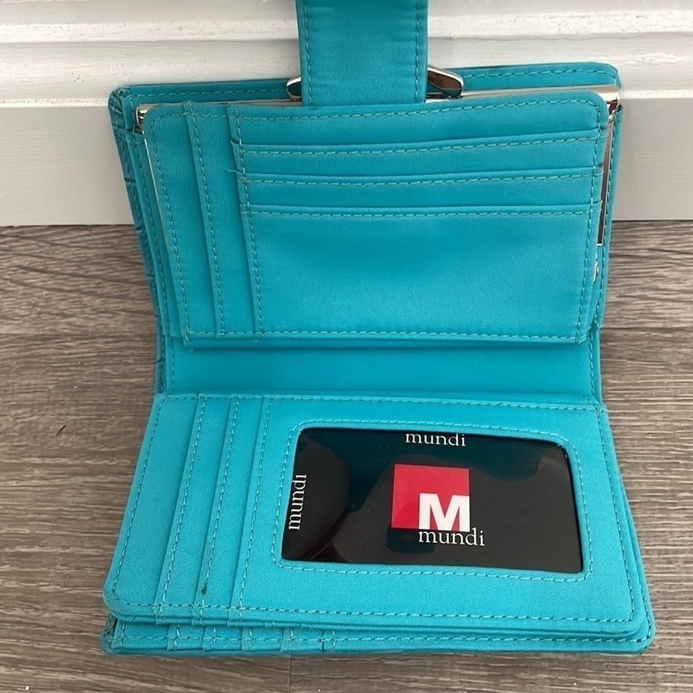 Blue Wallet - Picture 4 of 5
